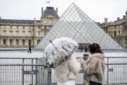 Après plusieurs semaines de grève, le Louvre ouvre partiellement ce lundi