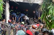 Crash d'un avion militaire sur une école au Bangladesh: le bilan monte à 27 morts