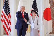 Vers un «nouvel âge d'or» : à Tokyo, Trump conquis par la nouvelle Première ministre Takaichi