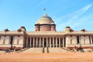 Inde: au moins 21 morts dans l'incendie d'un hôtel de la capitale New Delhi