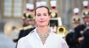 Carole Bouquet prête sa voix à la tragédie de Samuel Paty dans «Le Professeur»