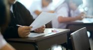 Parents et autorités éducatives: des visions divergentes sur les examens