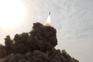 Les Houthis revendiquent un tir de missile contre Israël, intercepté par l'armée