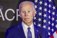 Biden s'en prend à Trump dans son premier discours d'ex-président