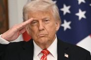 Trump à Abou Dhabi après avoir été fêté à Riyad et Doha