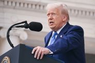 Trump promet d'envoyer plus d'armes «défensives» à l'Ukraine