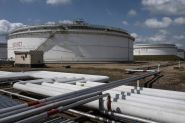 Londres se joint aux nouvelles sanctions de l'UE contre le pétrole russe