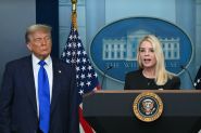 Affaire Epstein: Donald Trump attaque le Wall Street Journal pour diffamation