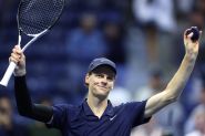 US Open: Sinner à grande vitesse vers les demis, Anisimova se venge de Swiatek