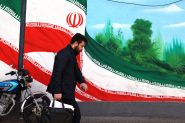 En Iran, de nouveaux slogans anti-pouvoir quand la menace américaine s'accentue