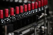 Des États-Unis à la Chine, la consommation mondiale de vin continue de reculer