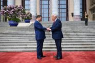 Trump et Xi affichent leur volonté d’apaisement malgré les tensions sur Taïwan et le commerce