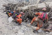 Crue dans l'Himalaya: plus de 600 morts, les secours à la recherche de milliers de disparus
