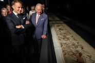 Charles III et Macron célèbrent les liens franco-britanniques après avoir admiré la tapisserie de Bayeux