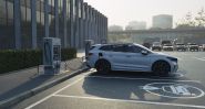 Voitures électriques et hybrides: le pétrolier Aramco s'associe au Chinois BYD