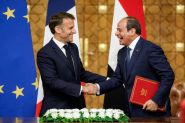 Au Caire, Macron rejette tout \