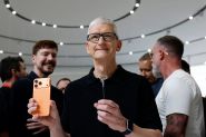 Surprise chez Apple, Tim Cook remplacé à la direction après 15 ans de mandat