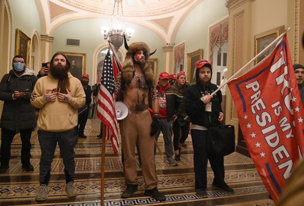 Assaut du Capitole: l'étau se resserre un peu plus sur Trump