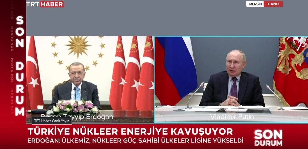 Erdogan couvert d'éloges par Poutine