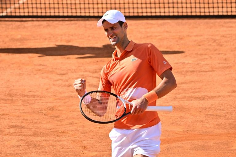 Djokovic débute à Rome en mode \