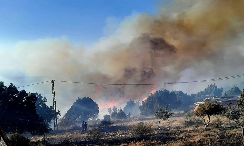 Un incendie de forêt dévastateur fait rage à Kobayat, dans le Akkar