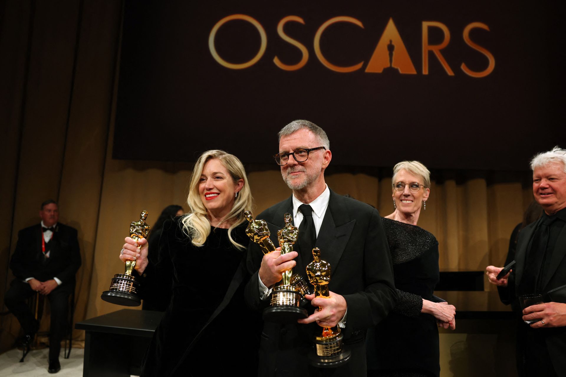 «Une bataille après l'autre» triomphe aux Oscars devant «Sinners»