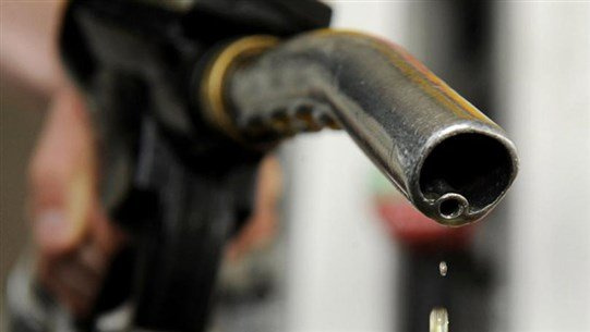 Les prix des carburants continuent de grimper