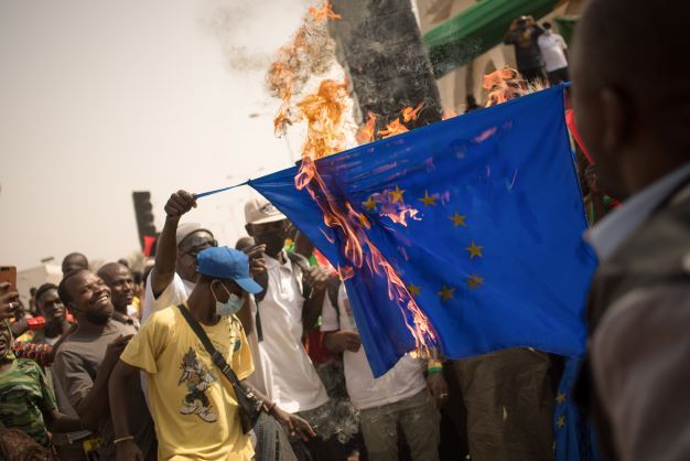 Au Mali, les hostilités sont lancées contre la France