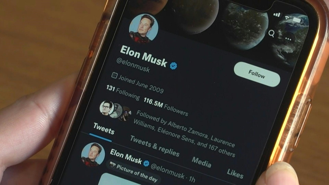 Malgré l'échec, Musk retente les abonnements payants sur Twitter