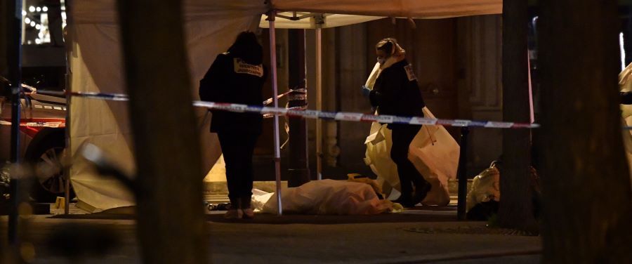 Paris : un homme menaçant abattu par la police