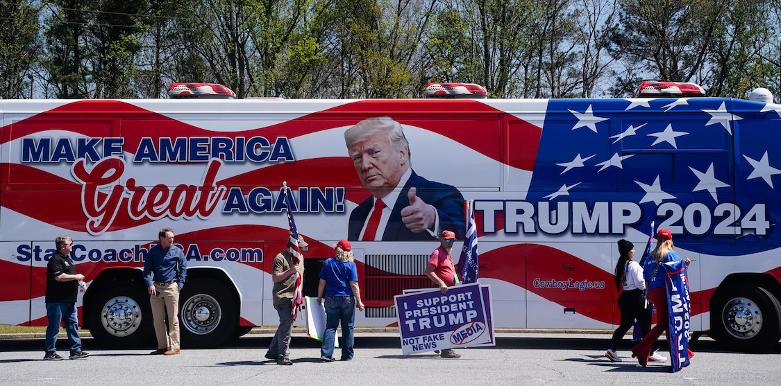 Trump inculpé, incertitude sur la présidentielle américaine