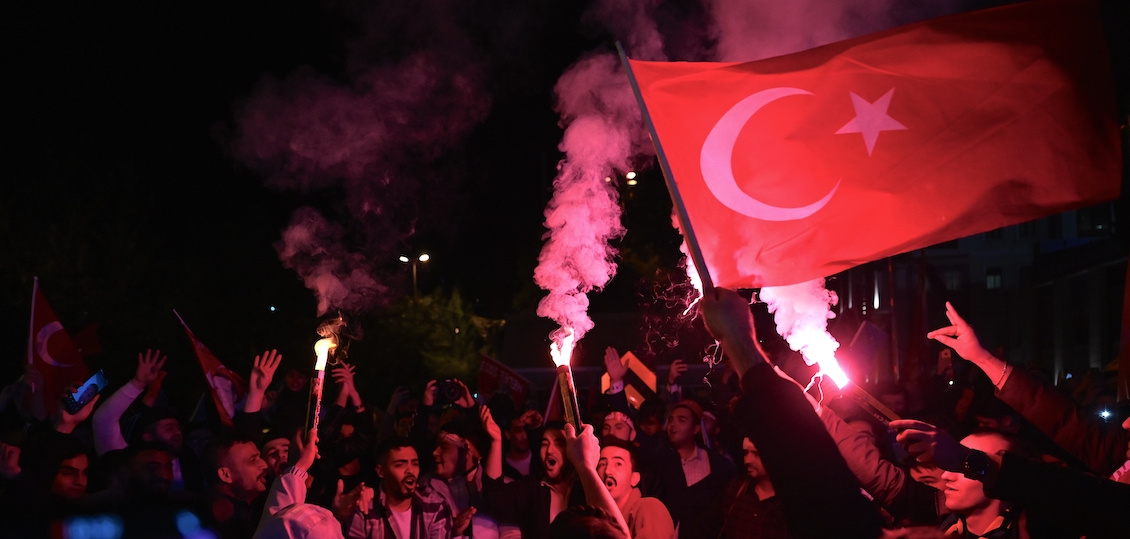 Tenue en haleine, la Turquie se dirige vers un second tour