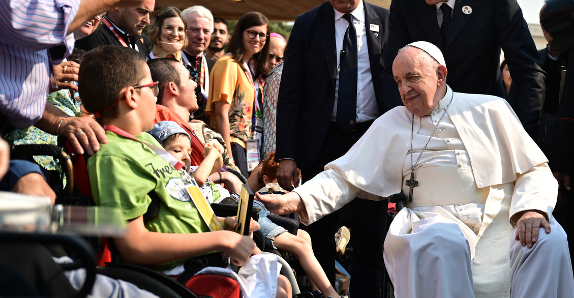 A Fatima, le pape plaide pour une Église ouverte