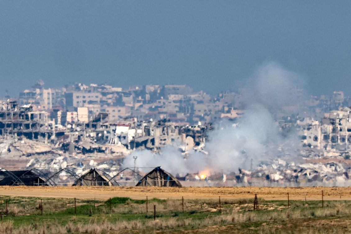 Nouveaux bombardements israéliens meurtriers à Gaza et au Liban