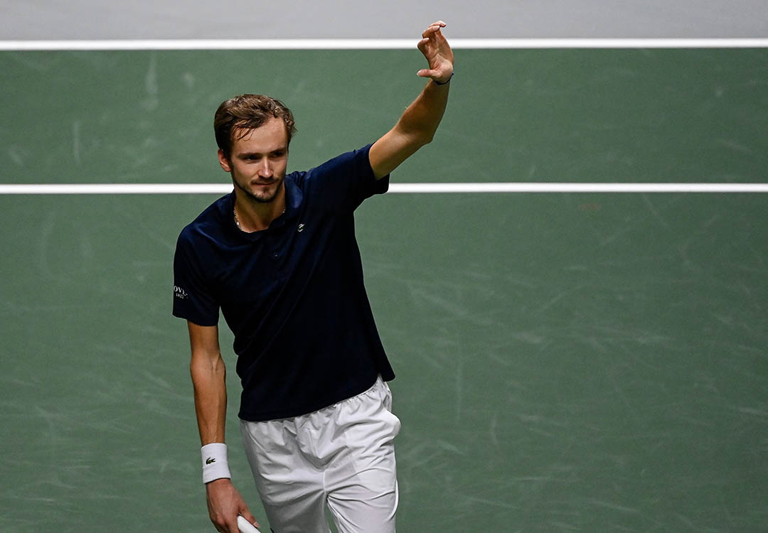 Medvedev balayé par l'inconnu van Rijthoven en finale