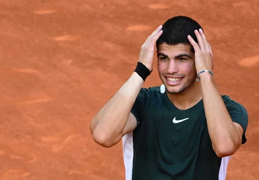 Après Nadal, Alcaraz s'offre Djokovic et une finale à Madrid