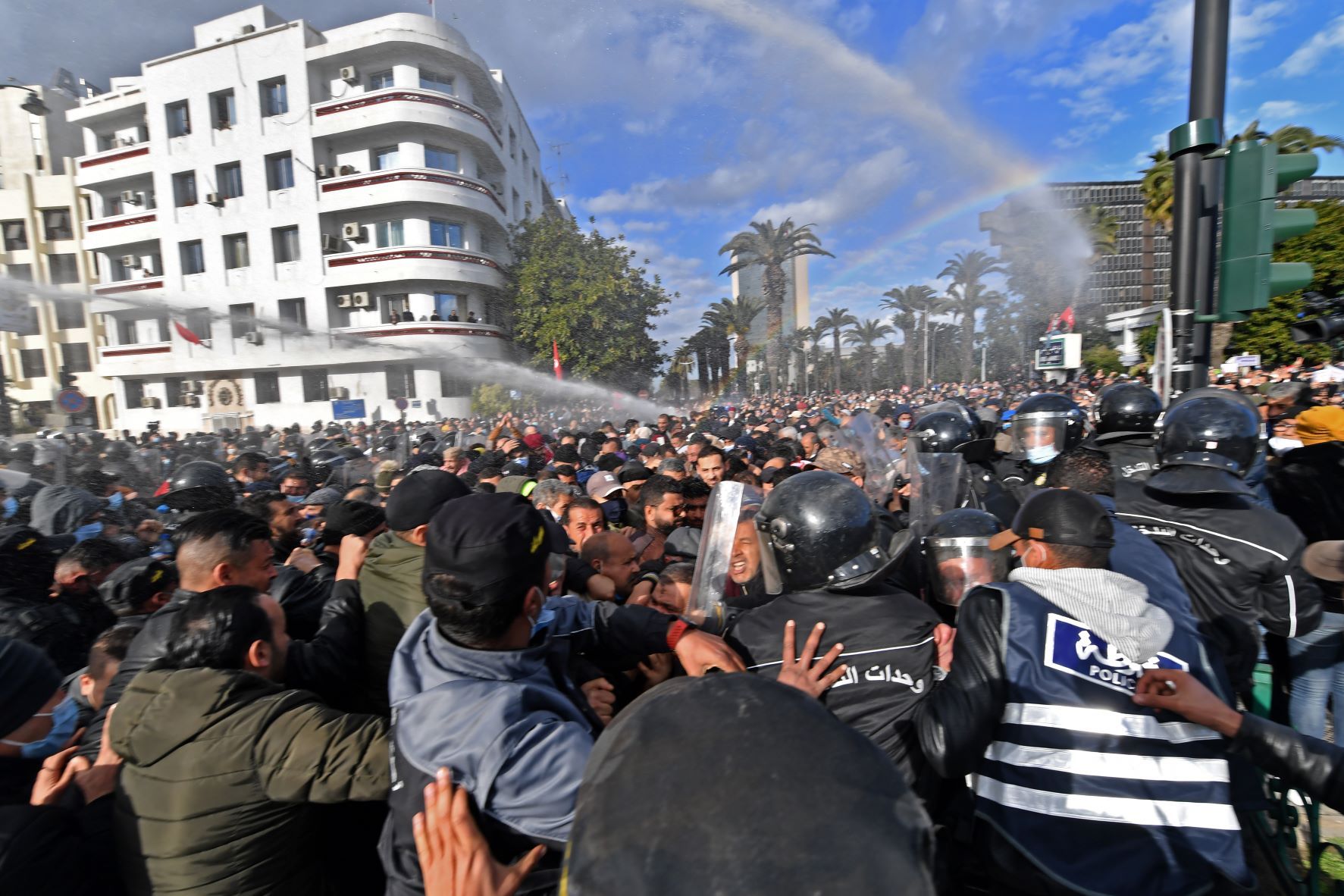 Tunisie: manifestations anti-Saied dispersées manu militari