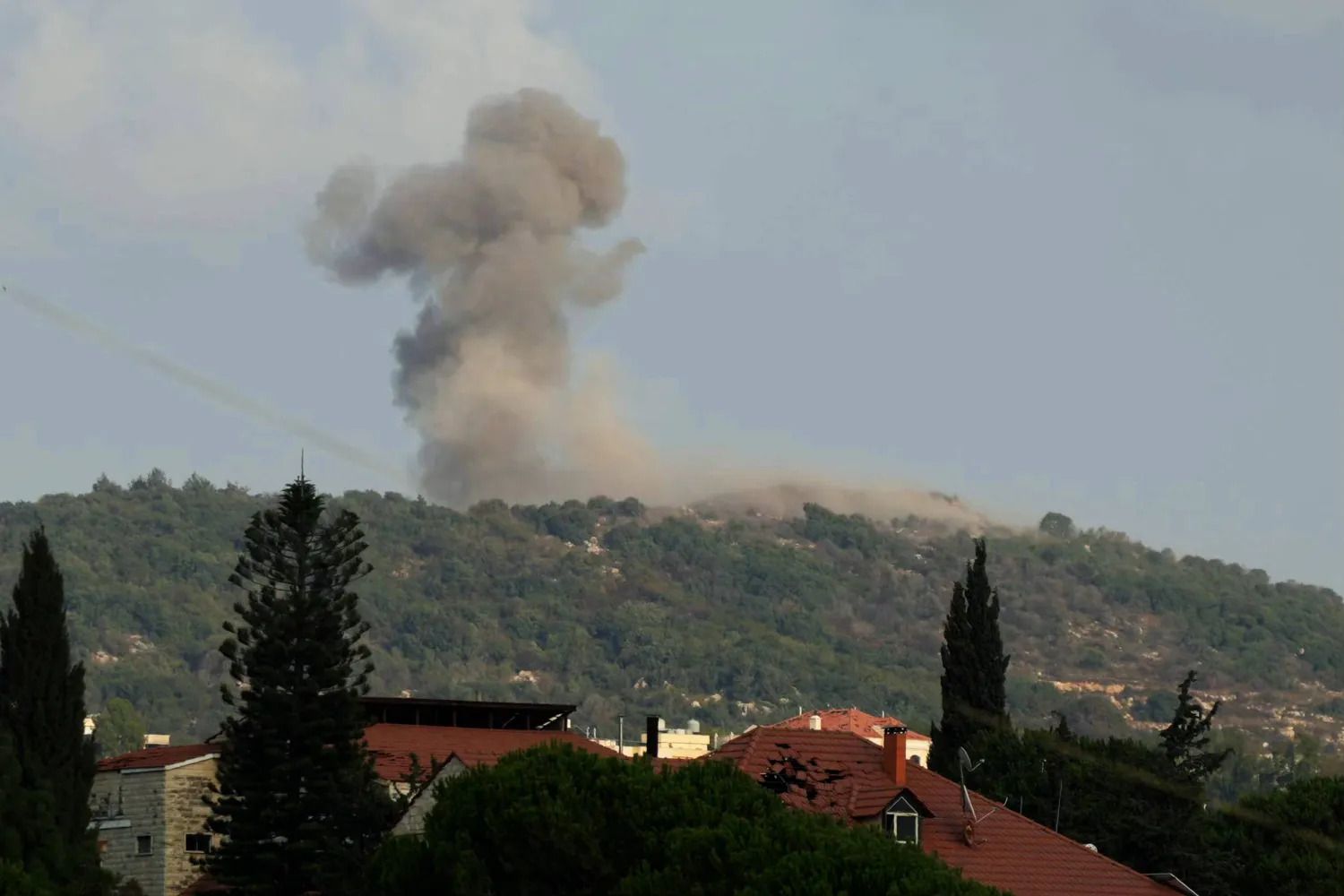 Bombardements et dynamitages israéliens se poursuivent au Liban-Sud 