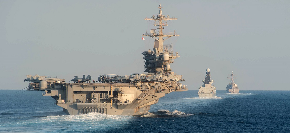 Washington renforce sa présence militaire au Moyen-Orient avec l'USS Abraham Lincoln