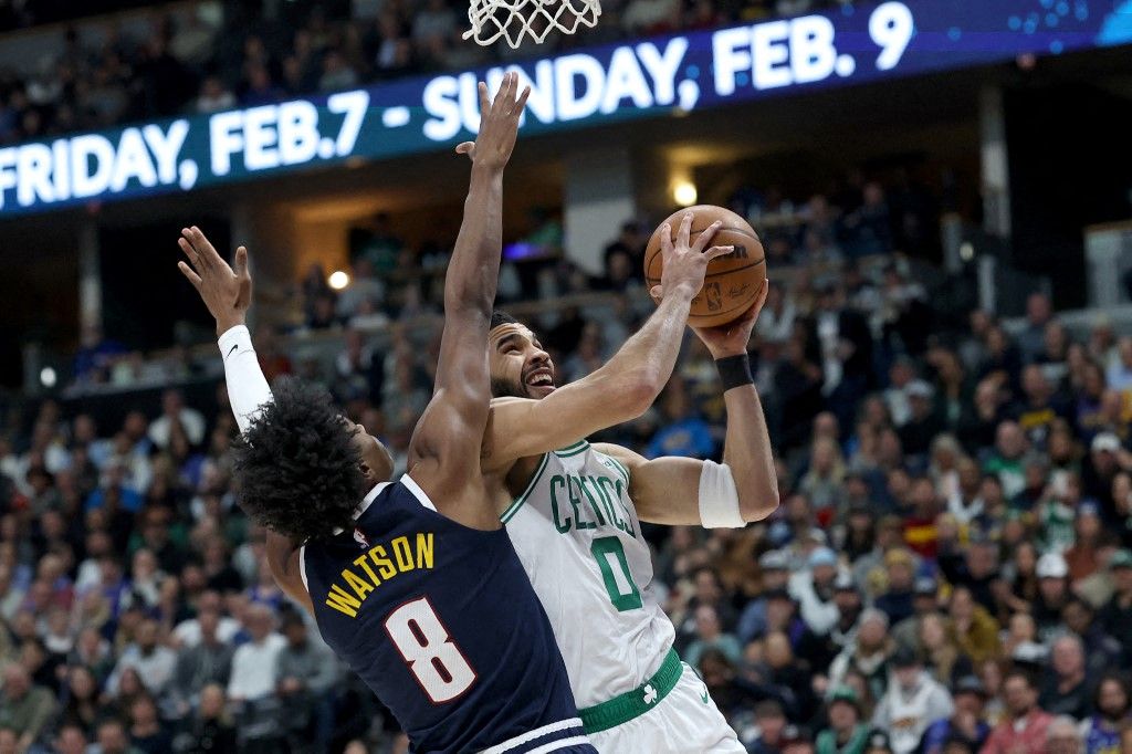 NBA: tir final de folie pour Trae Young, Boston bat Denver