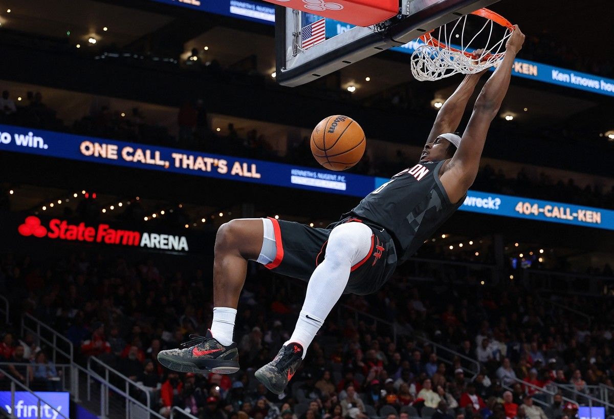 NBA: Houston décolle, Yabusele dunke malgré Davis