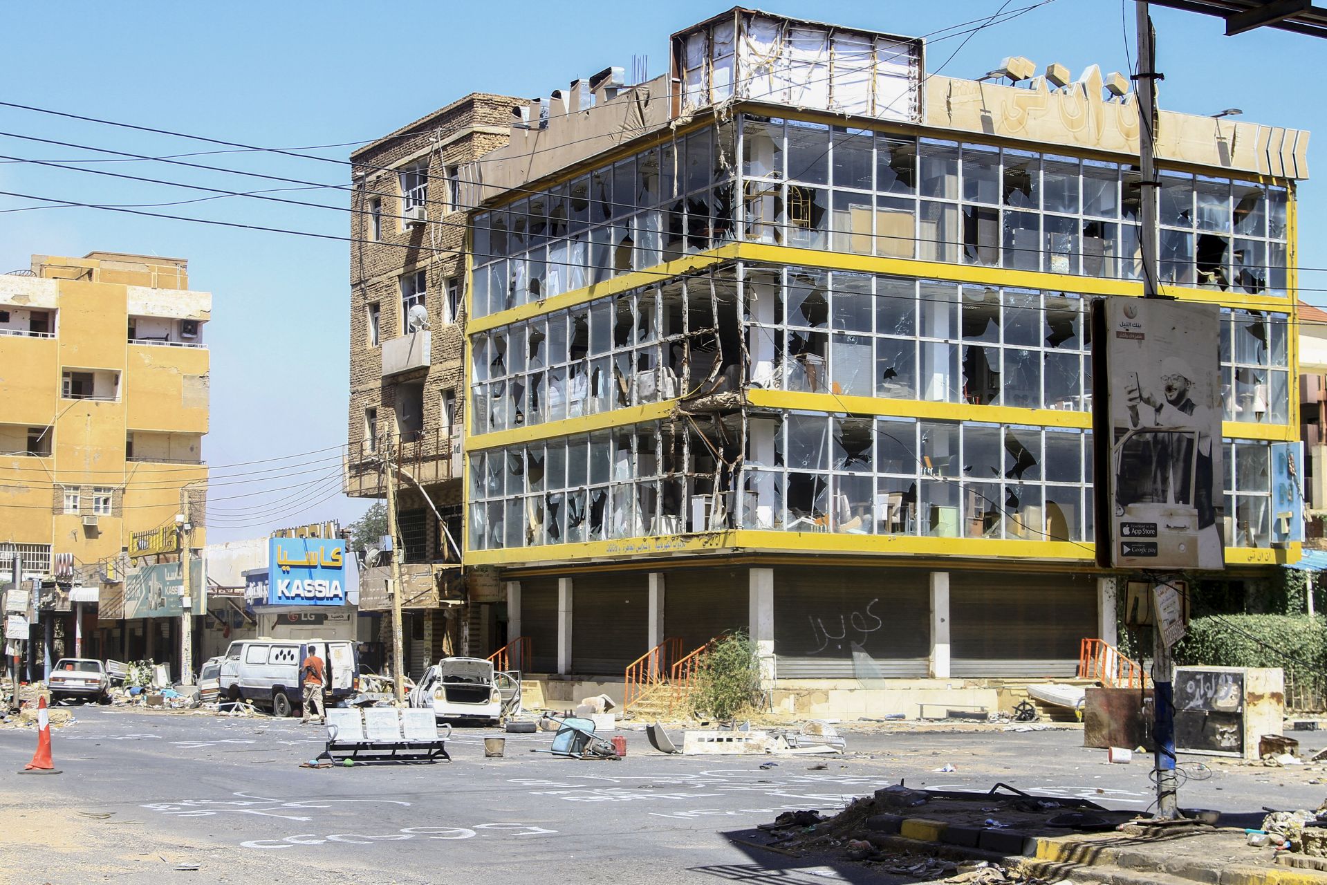 À Khartoum, des fosses communes et des quartiers en ruines