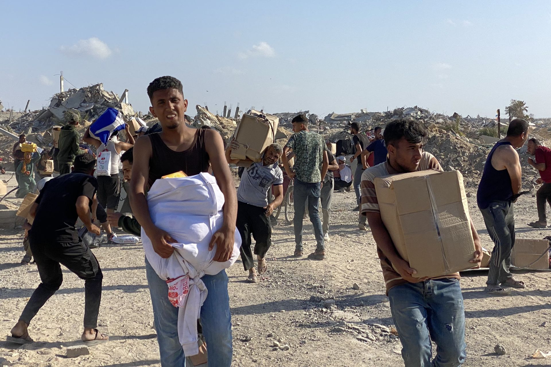 Gaza : Israël approuve un plan militaire controversé, la communauté internationale réagit