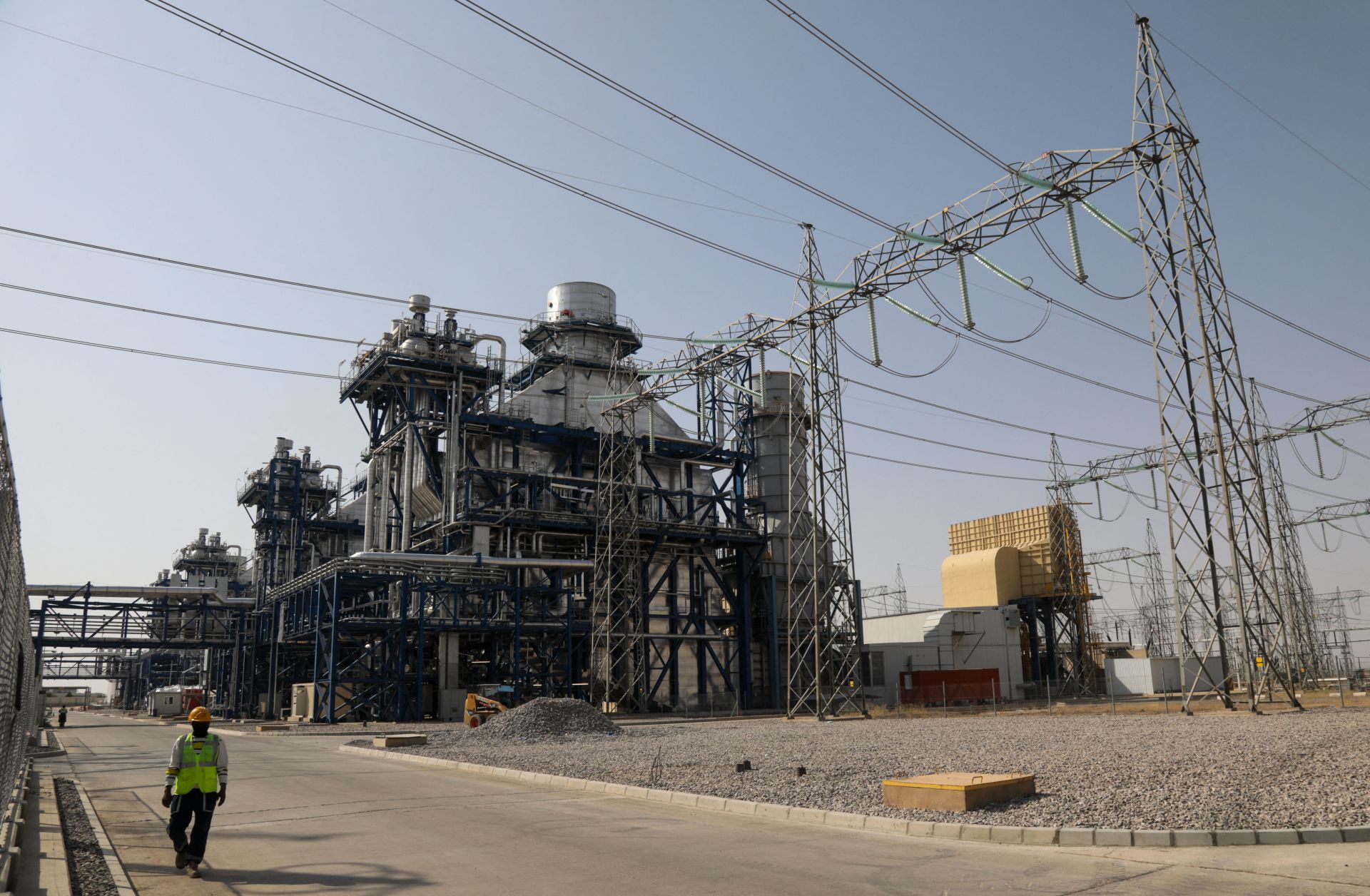 Irak: «panne totale» d'électricité liée aux «températures record» et à la consommation