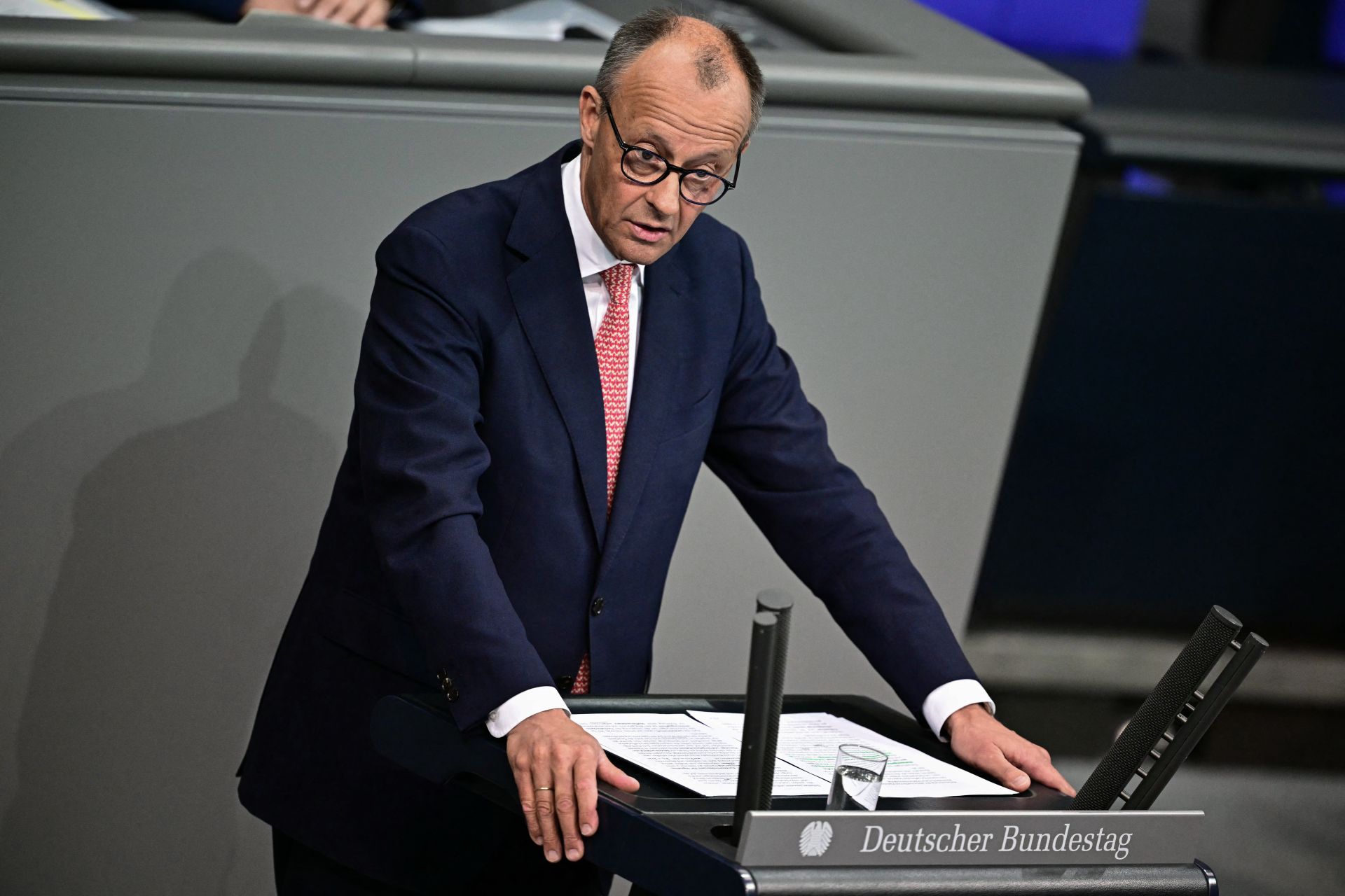 Merz «prudemment optimiste» sur la possibilité d'un accord commercial UE-USA