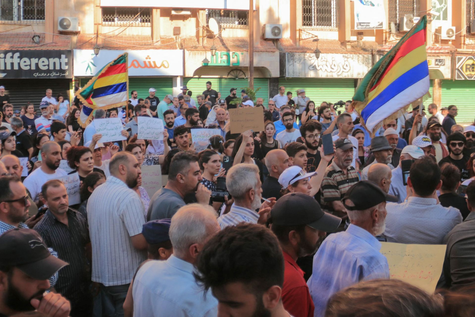 Syrie: dans le fief des druzes, des manifestants réclament l'autodétermination