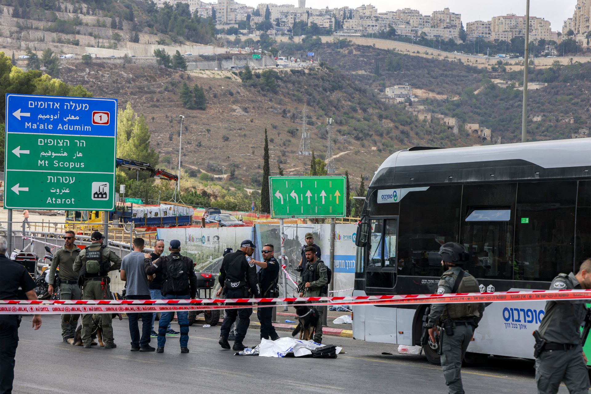 Attentat à Jérusalem-Est: cinq morts