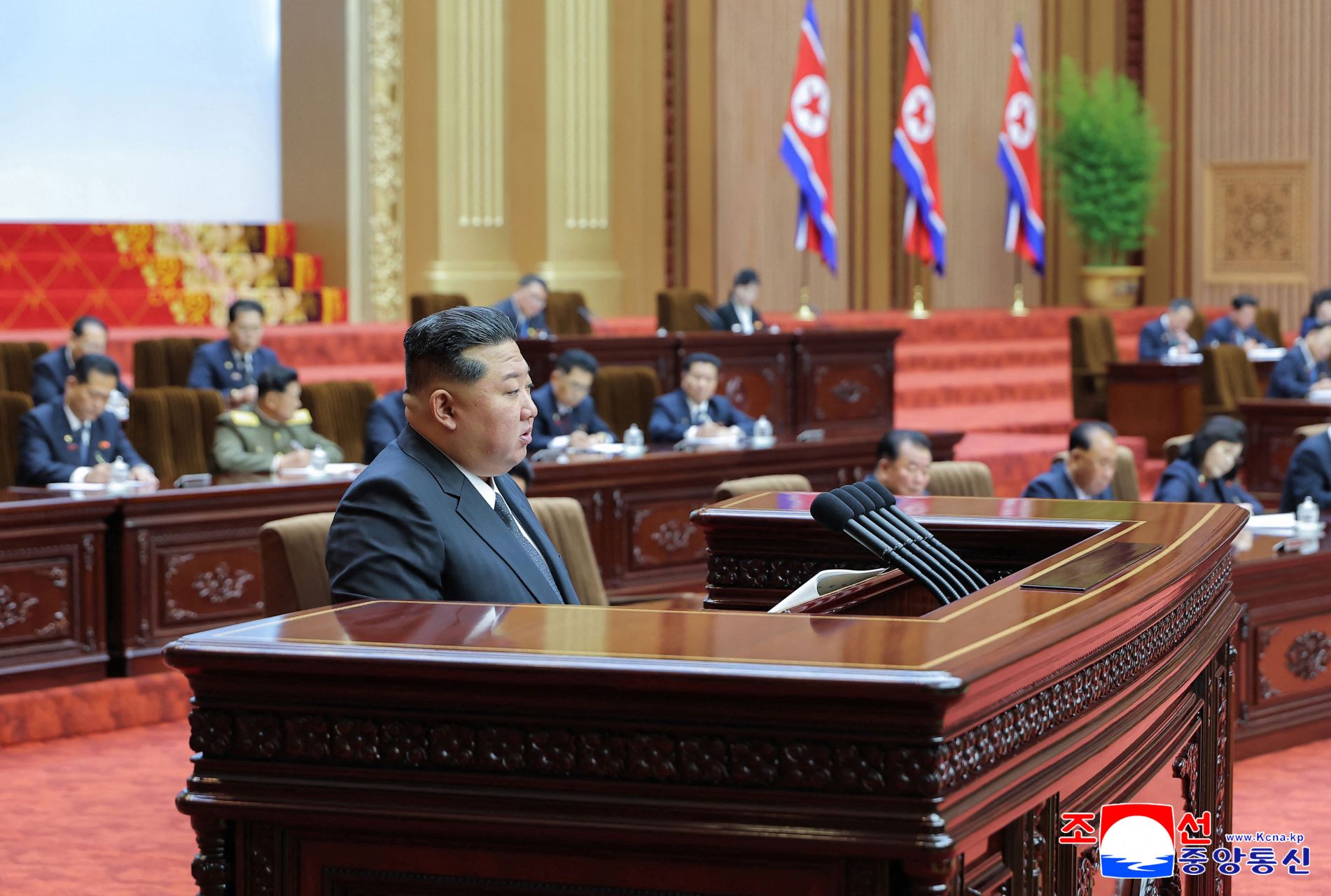 Pyongyang détiendrait deux tonnes d’uranium hautement enrichi, selon Séoul