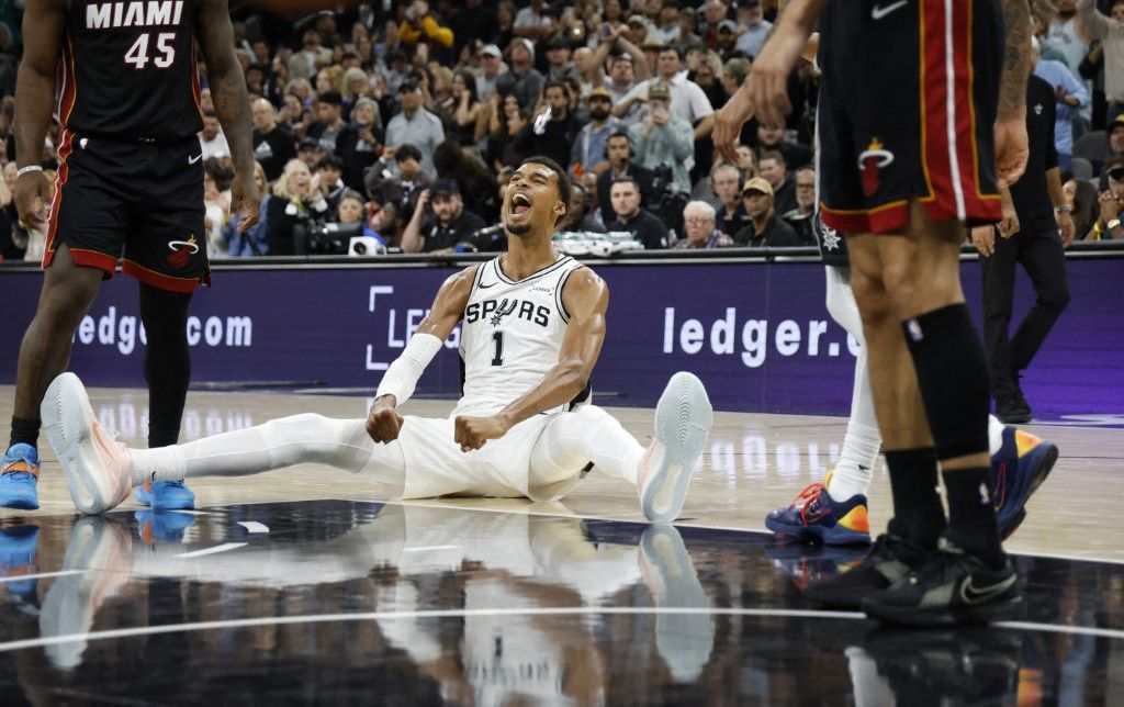 NBA: Wembanyama porte les Spurs au meilleur départ de leur histoire