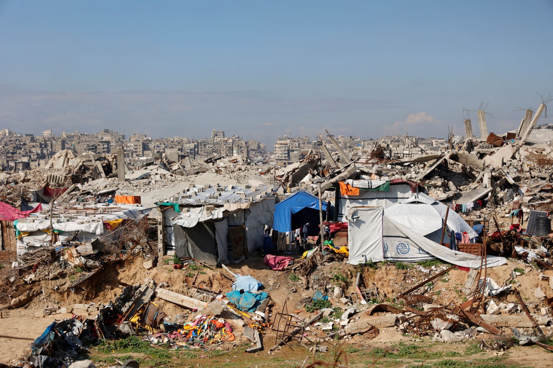 Qui a été invité à siéger au Conseil de paix de Trump pour Gaza?